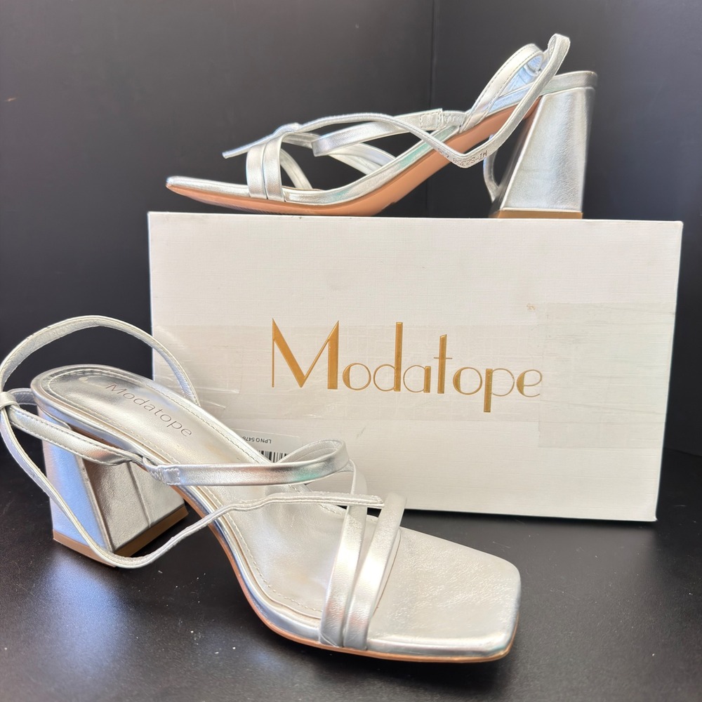Modatope Silver Metallic Strappy‎ Square Toe Block Heel Sandals Womens 6.5